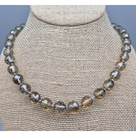 Ciner Vintage Glass Faceted Beads Collar Necklace Gold Tone Hidden Box Clasp 17" - Picture 2 of 6